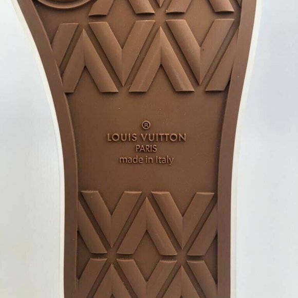 New Authentic Louis Vuitton Tattoo Sneaker LV - Picture 7 of 9